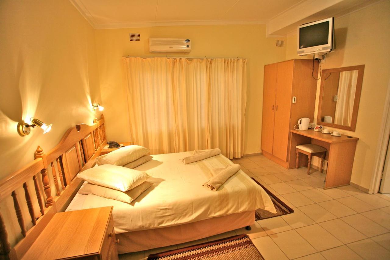 Schuetzenhaus Guesthouse Keetmanshoop Exterior foto